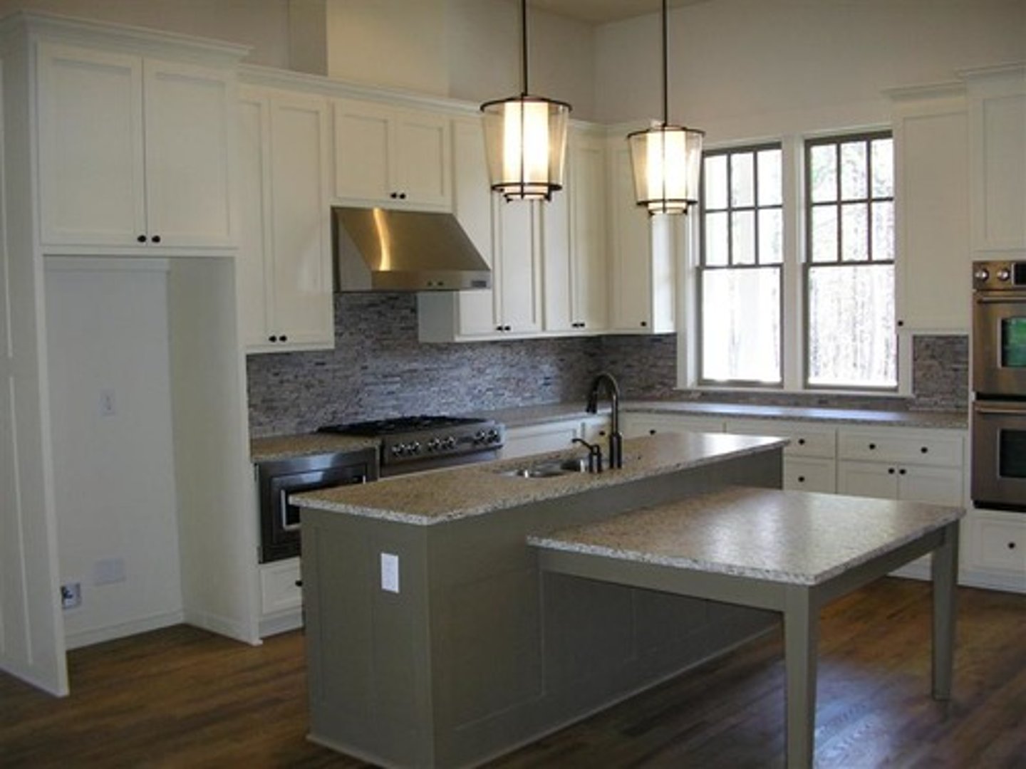 <p>kitchen</p>