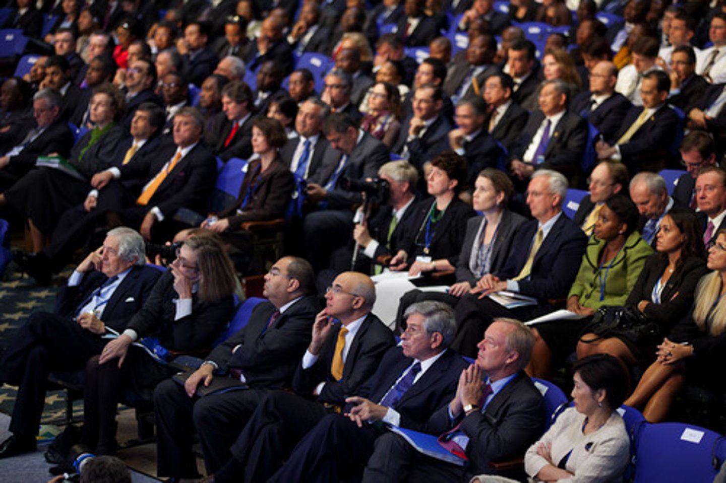 <p>(adj.) complete in all aspects or essentials; absolute; attended by all qualified members</p>