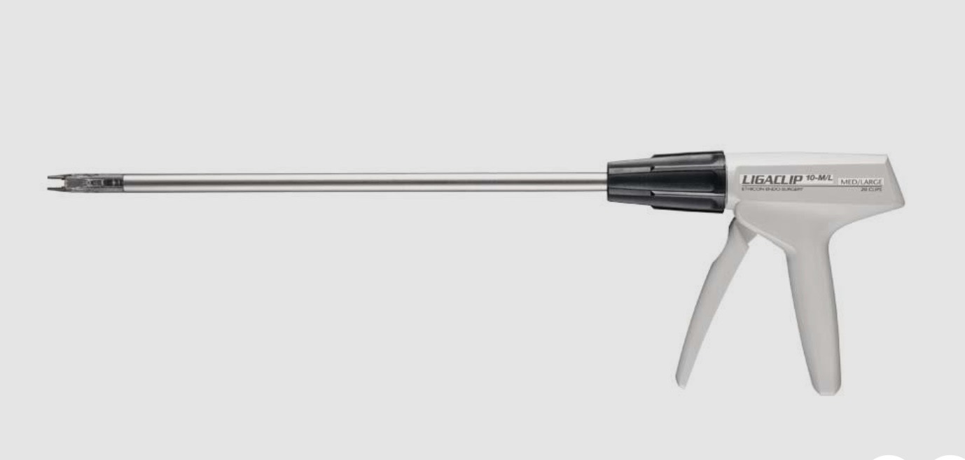 <p>Laparoscopic/Endoscopic ligaclip applies</p>