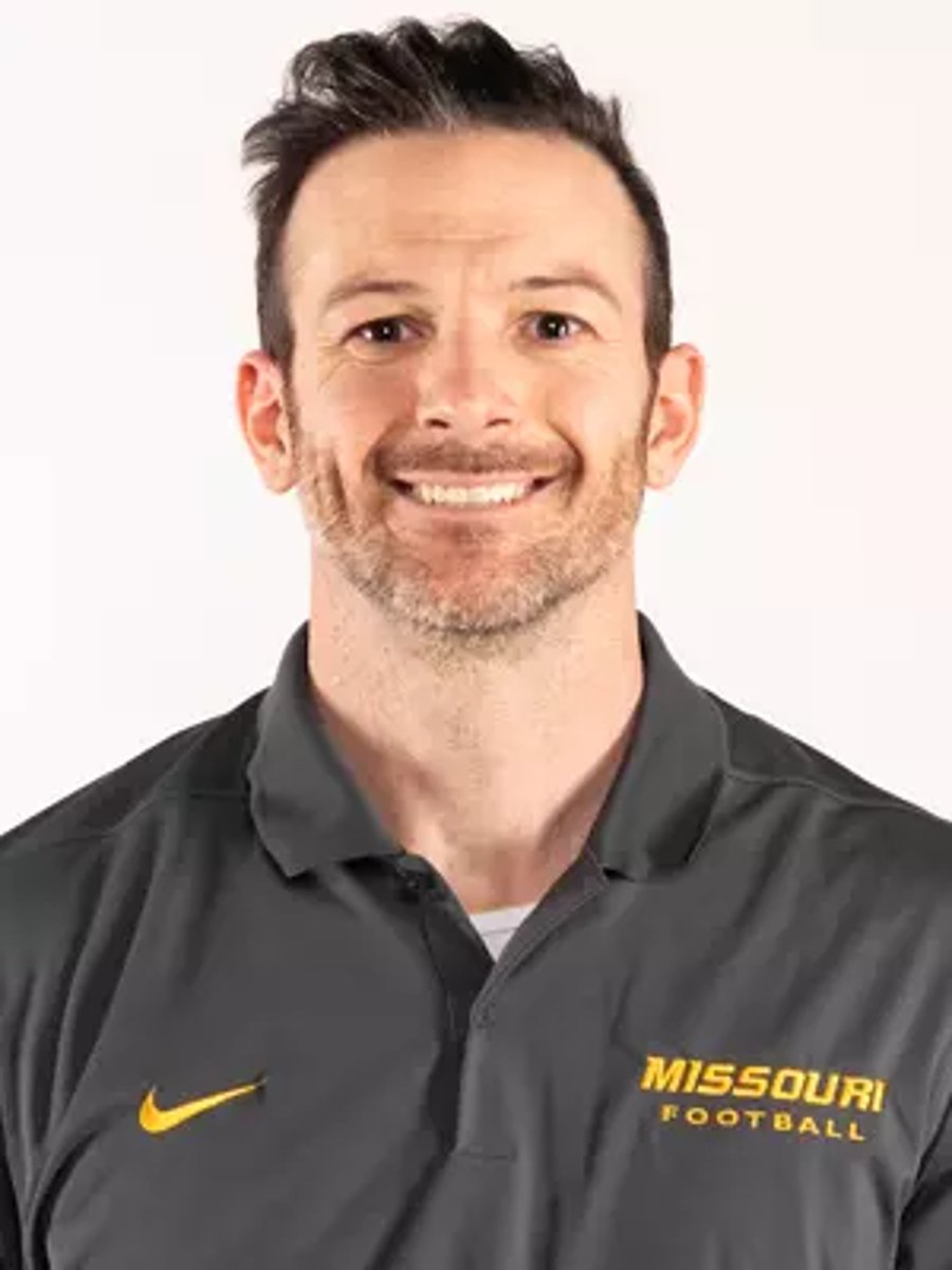 <p>offensive assistant - pass game specialist (offense)</p>