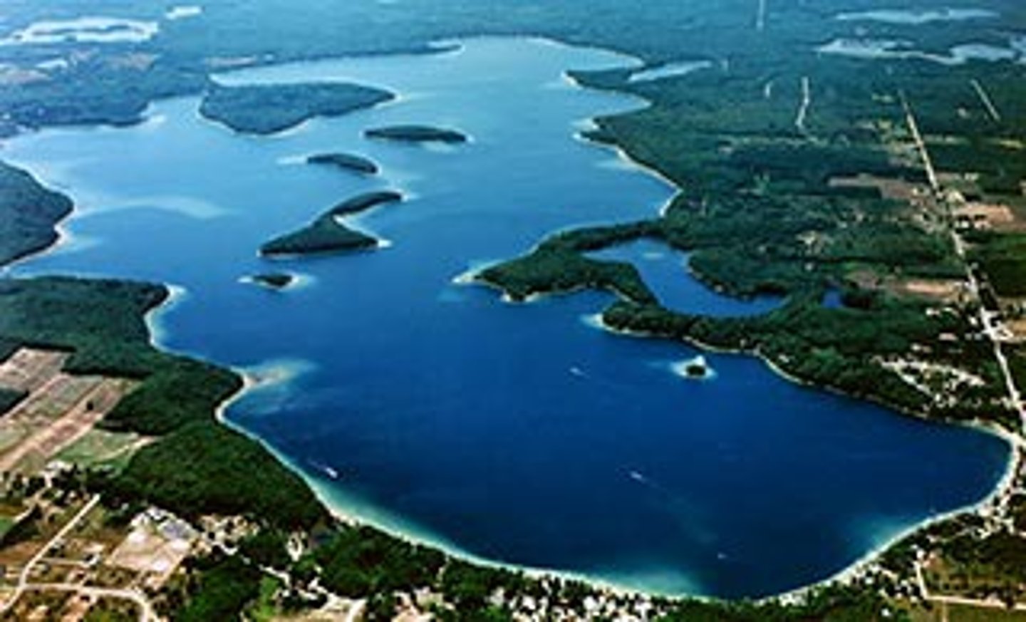 <p>A large body of water surrounded by land.</p>