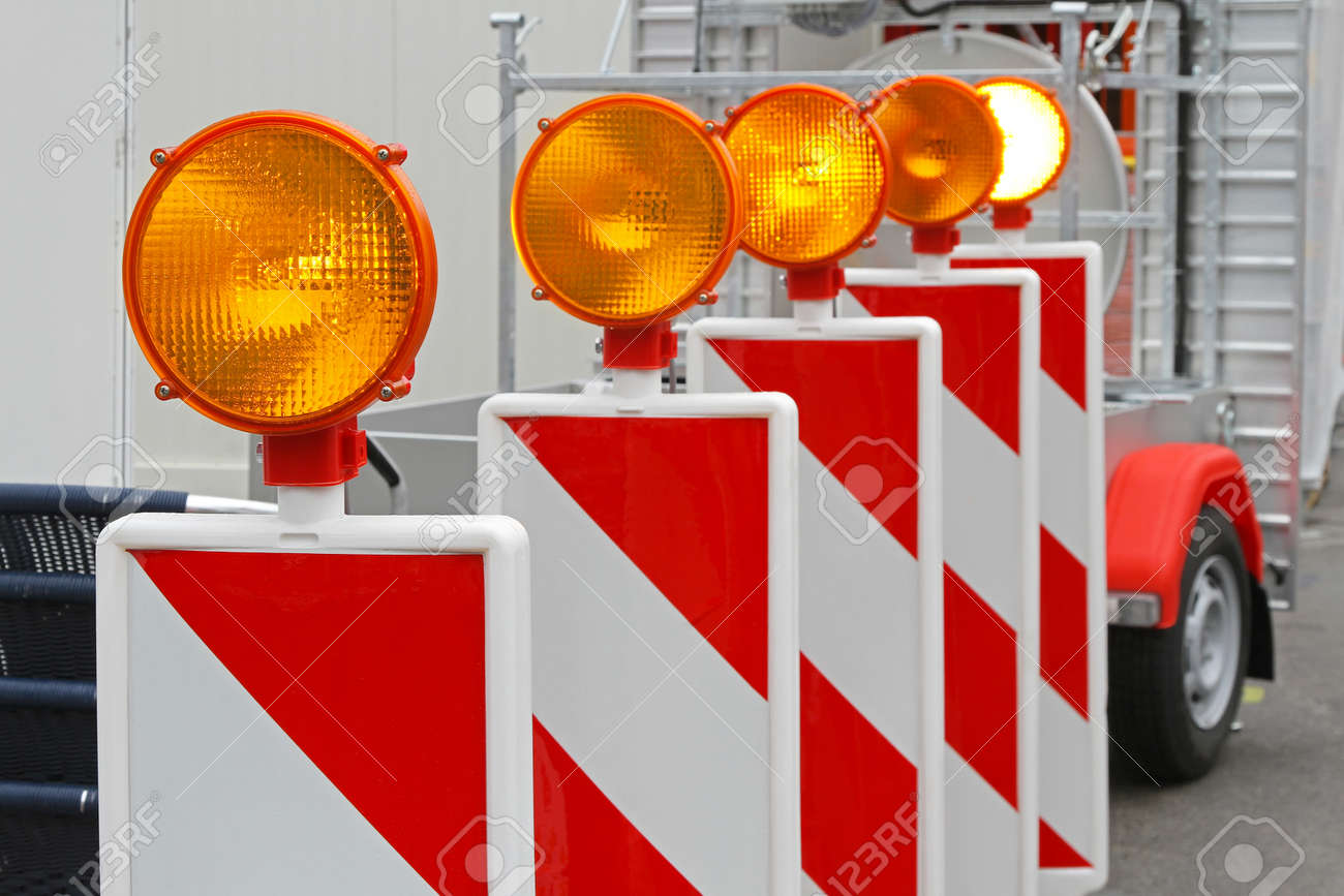 <p>Flashing Lamps</p>