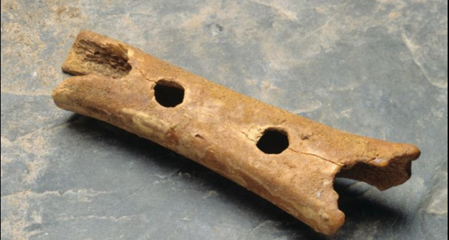 <p>What is this? When is it from? (time and where) </p>