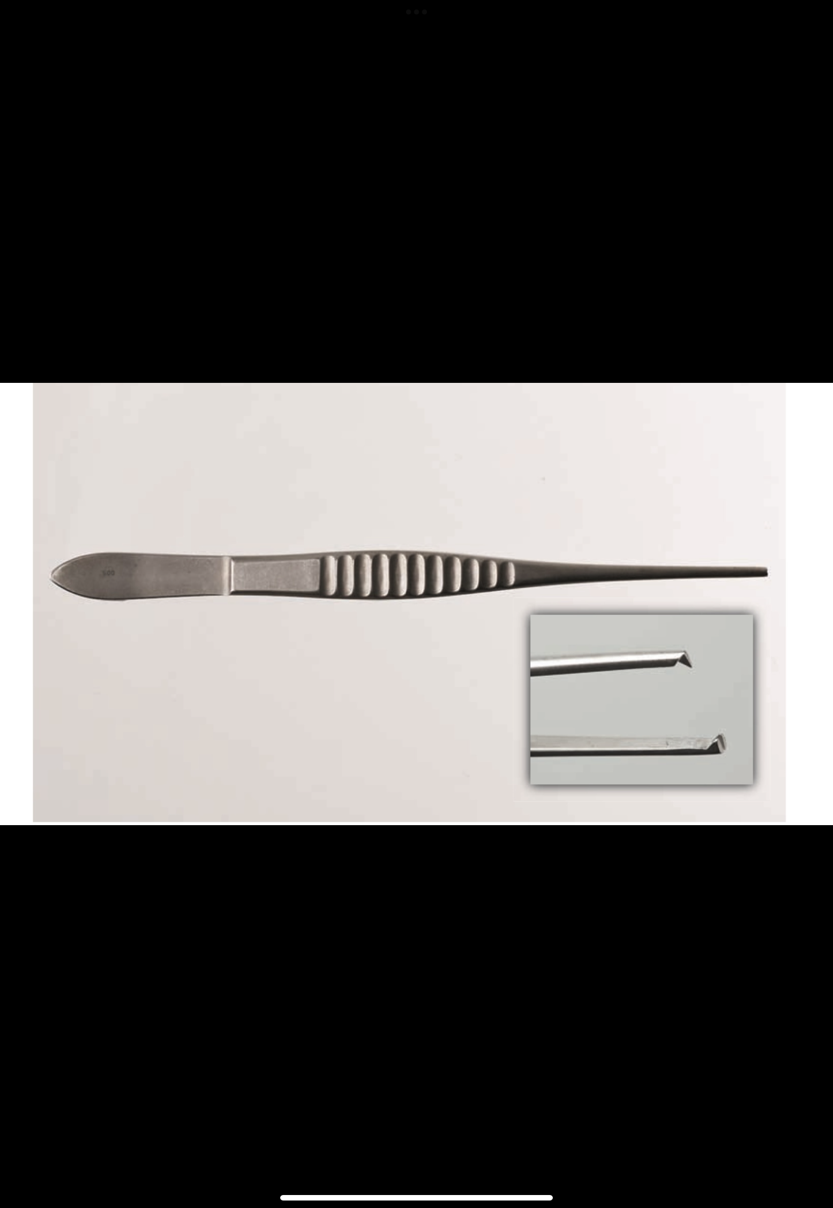 <p>Rat tooth forceps</p>