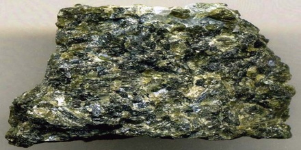 <p>What type of magma does peridotite come from?</p>