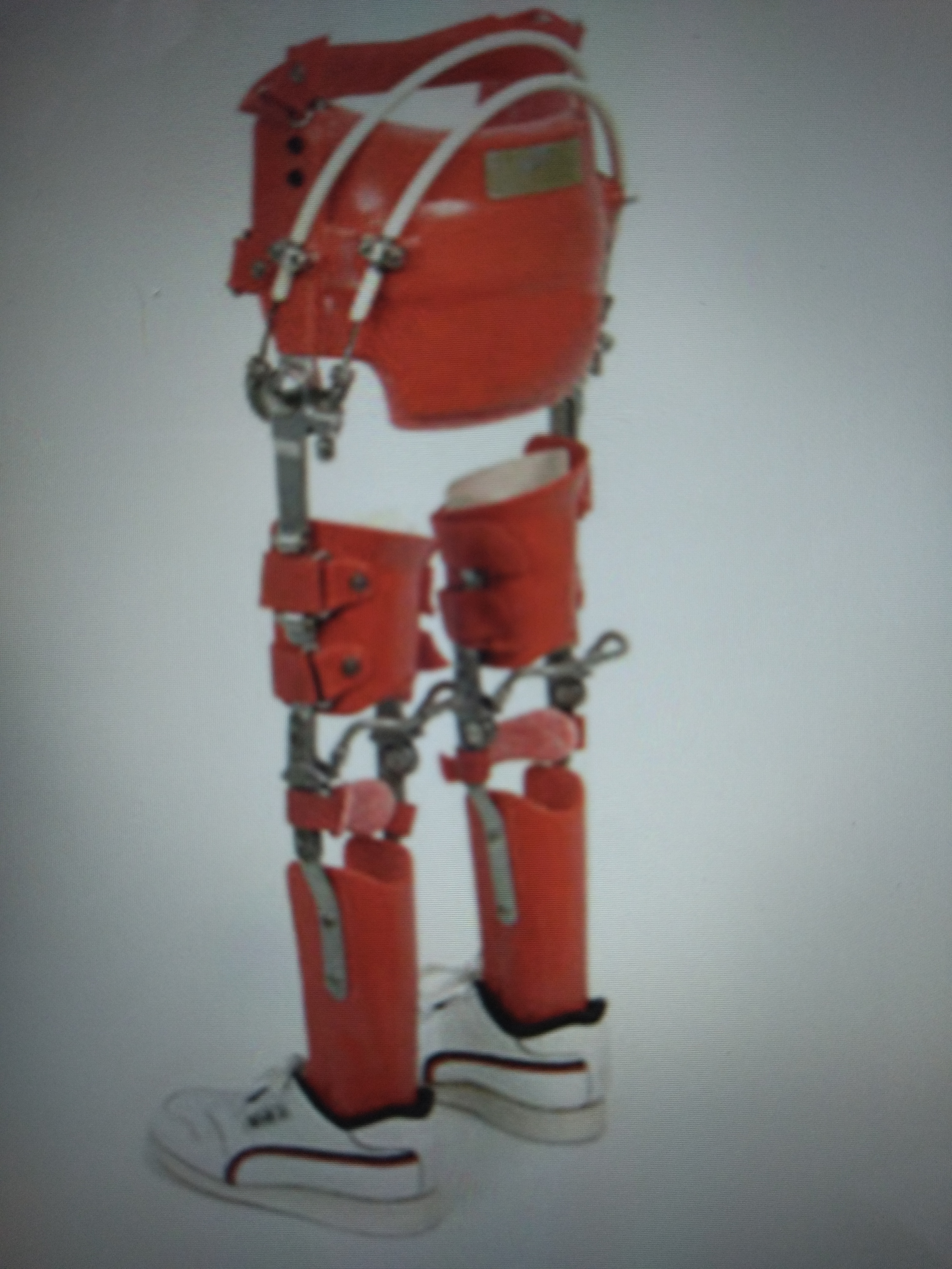 * Aka Hip Guided Orthosis, Bilat. HKAFO
* Initial use is for 3-6 yrs
* Provides C/L hip ext. c I/L hip flex.
* Mimics normal gait pattern