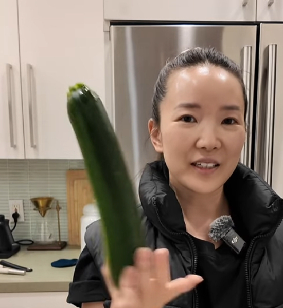 <p>Zucchini </p><p>I’m removing the skin of the zucchini </p>