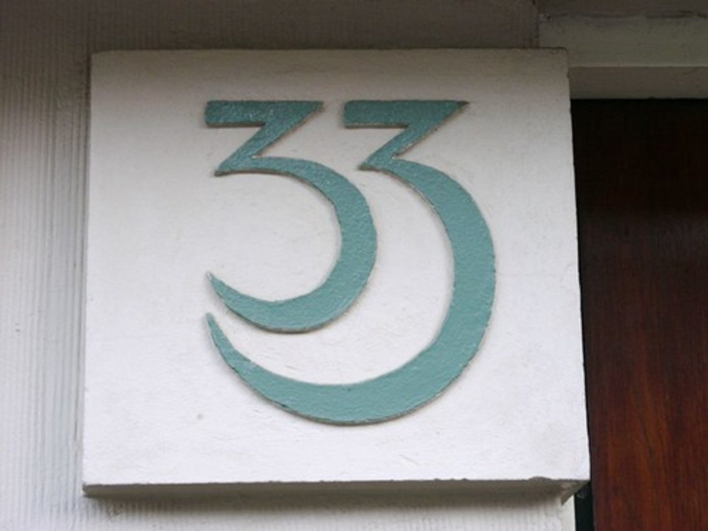 <p>33 (thirty-three)</p>