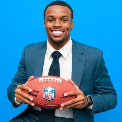 <ol start="21"><li><p>Evan Ramond Ford</p></li></ol><p></p>