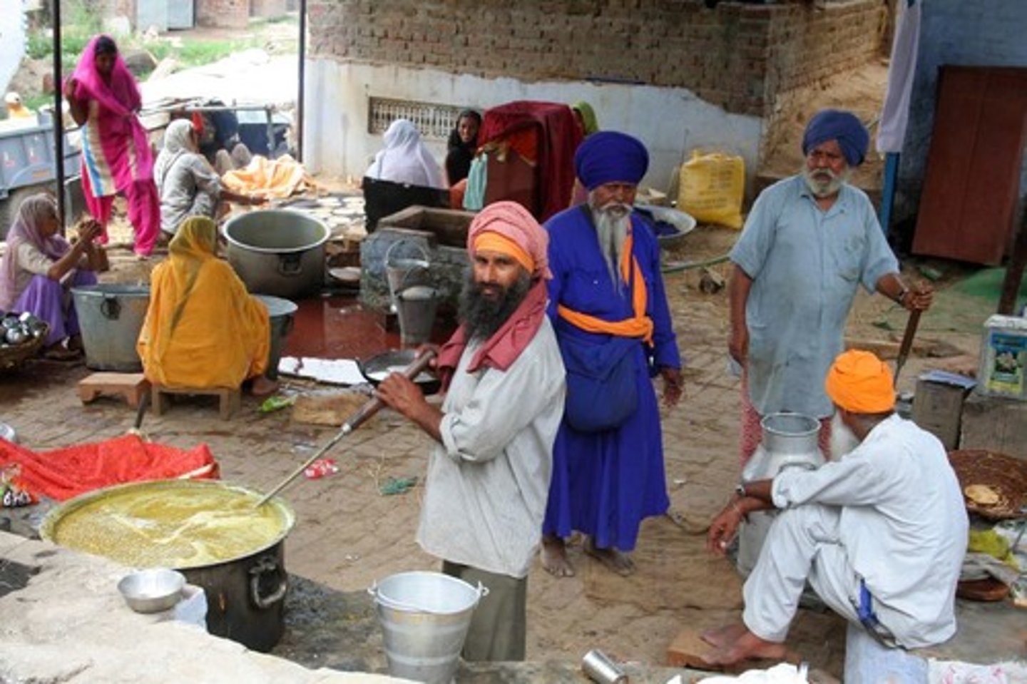 <p>Selfless service to others</p><p>3 types: 1. tan/physical manual labour ex cooking and clenaing</p><p>2. dhan, material: giving money/food to support gurdwara and langar</p><p>3. man, mental: followers encouraged to speak to others baout nature of god but not try to convert</p>