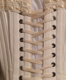 <p>made tight lacing possible in corsets</p>