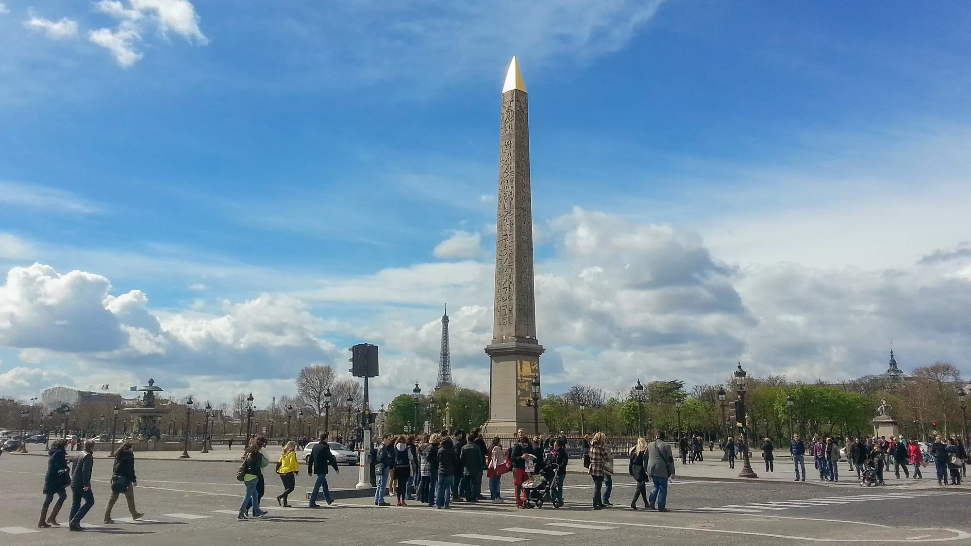 The obelisk, which marked the entrance to the Amon Temple at Luxor, was given by the viceroy of Egypt, Mohamed Ali, to Louis Phillipe and was installed in 1836.
