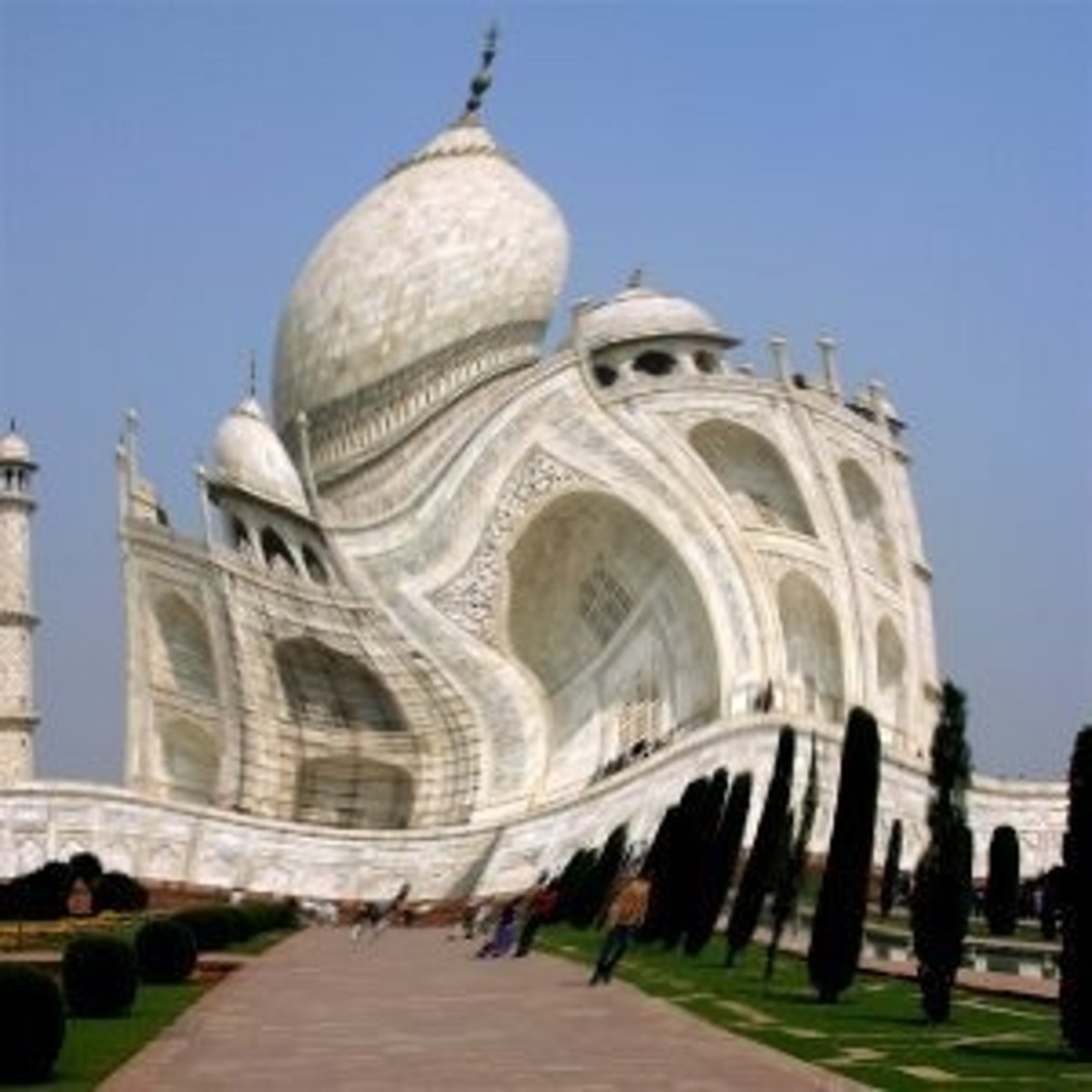 <p>Incapable of rendering straight lines correctly; either horizontal or vertical lines in an object.</p>
