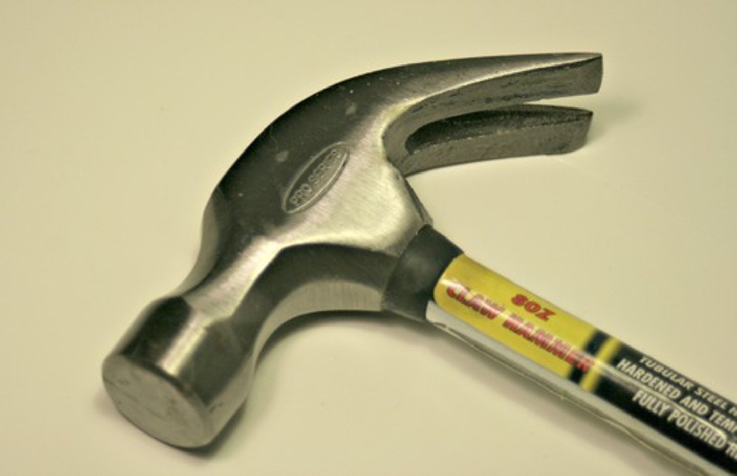 <p>hammer</p>