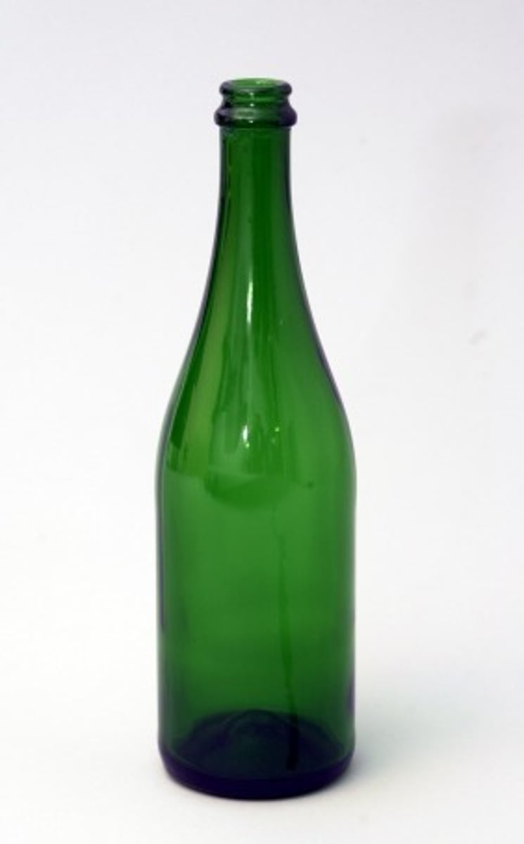 <p>bottle</p>