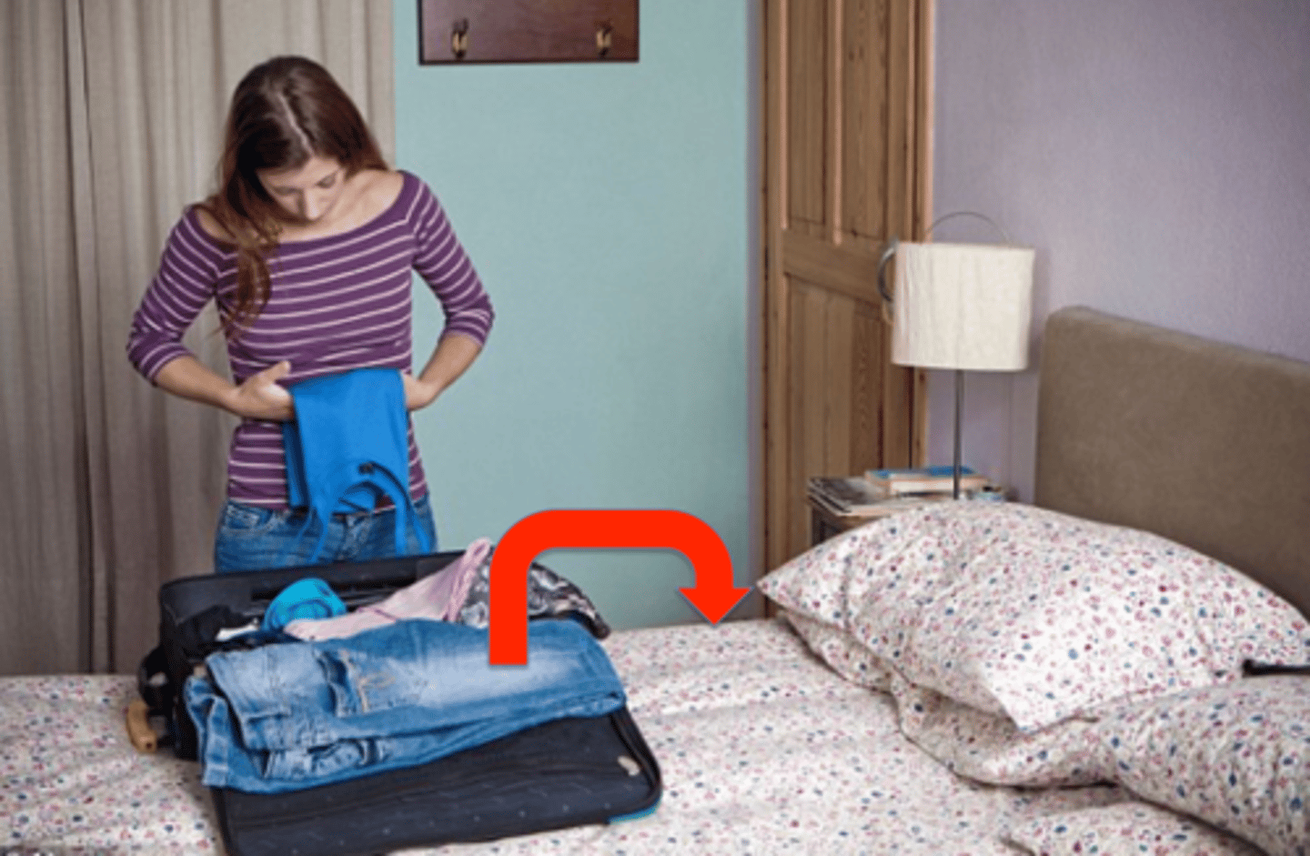 <p>to unpack</p><p>распаковывать</p>