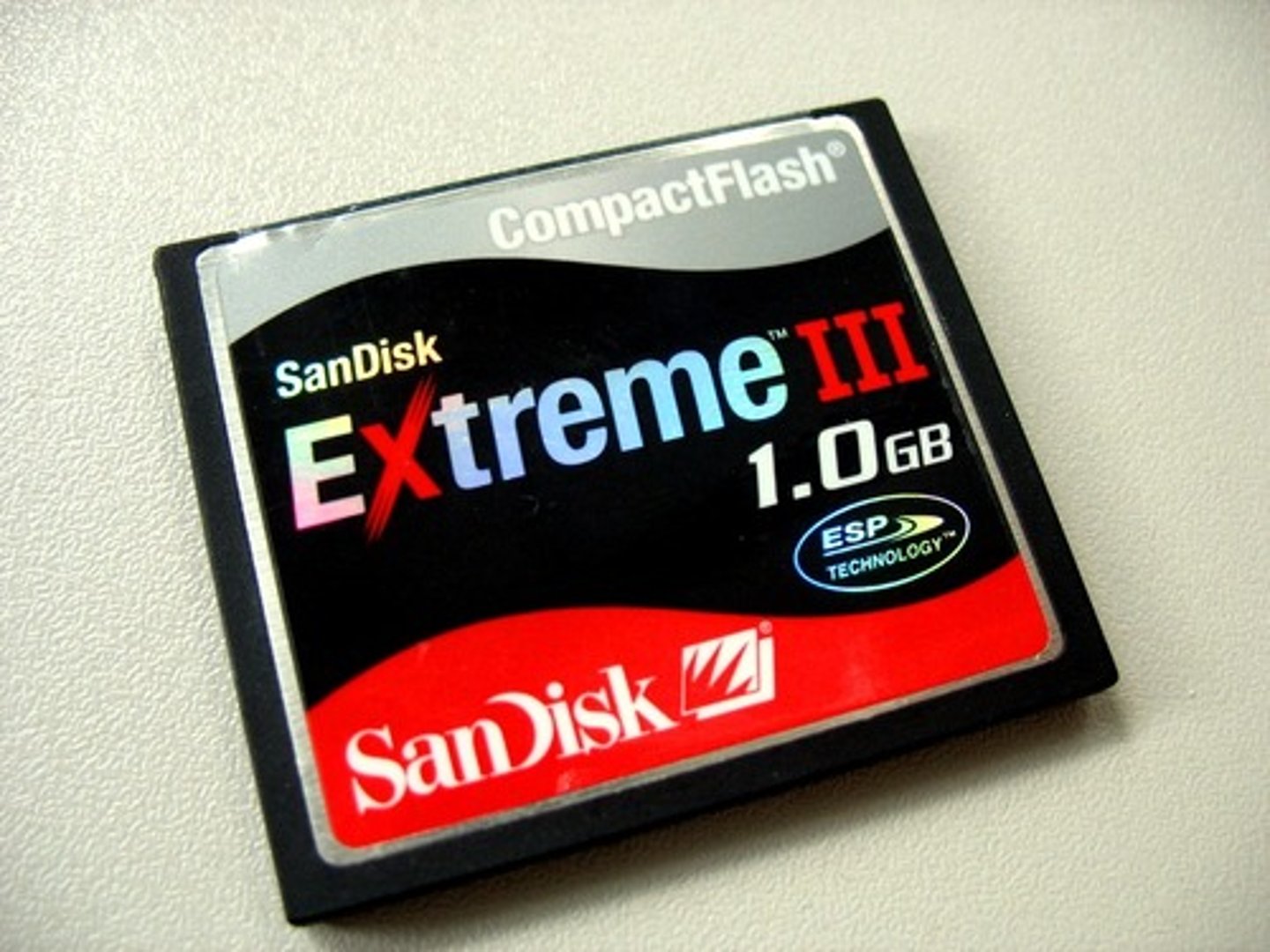 <p>A flash memory device that allows for sizes up to 137 GB, although current sizes range up to 32 GB.</p>