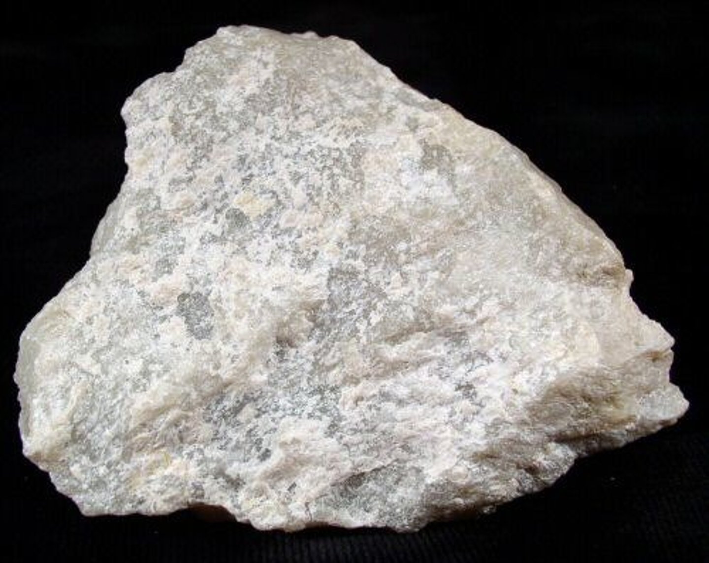 <p>soft mineral that is used as talcum powder</p>