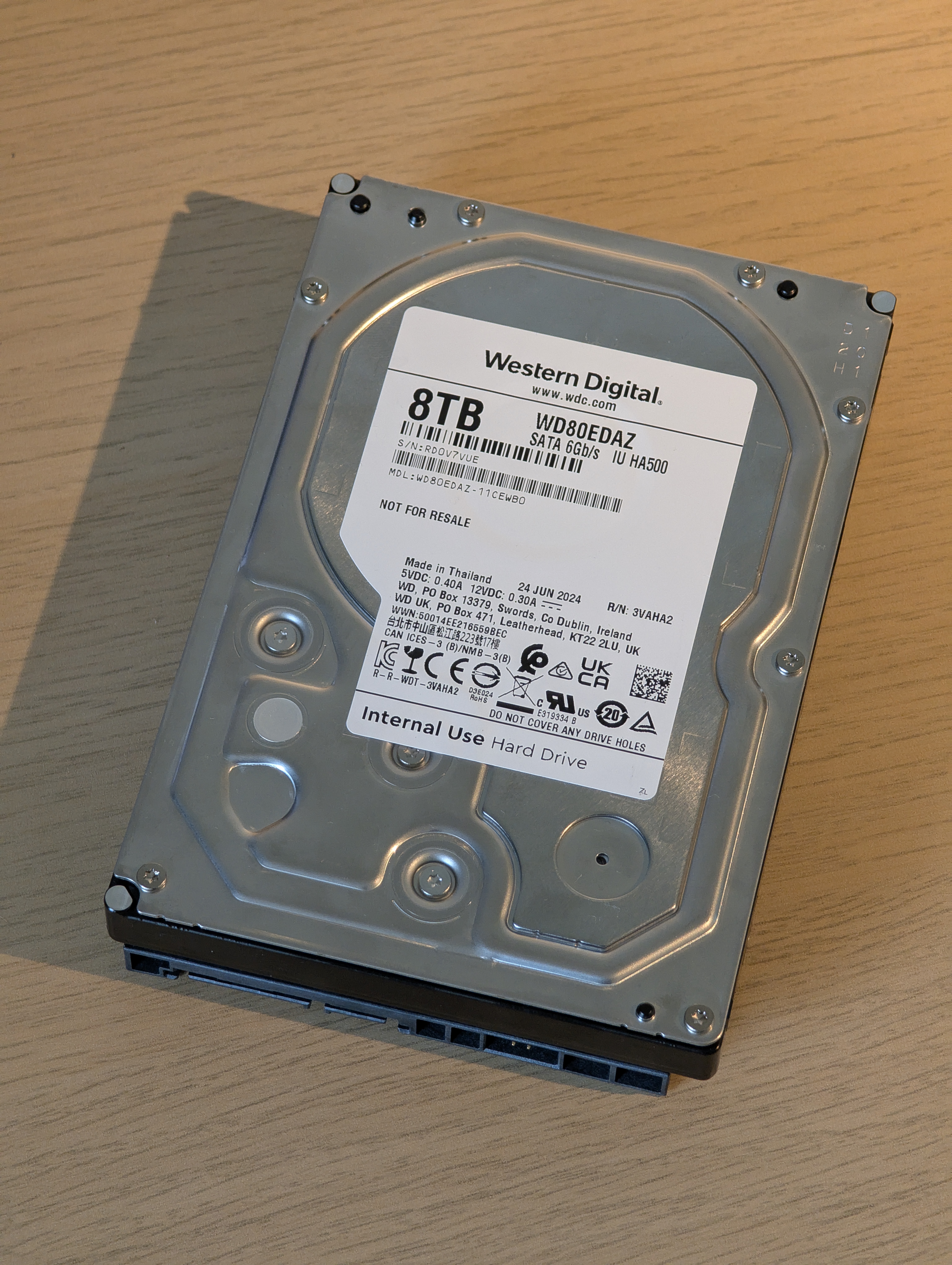 <p>What is this component? It is a mass storage device using a spinning magnetic disk to store a large amount of information. It generally comes in 2.5, 3.5, and 5.25 inch form factors. Divided into tracks and sectors: tracks being a ring around the disk and a sector is a portion of a track. Speed is measured in rpm. </p>