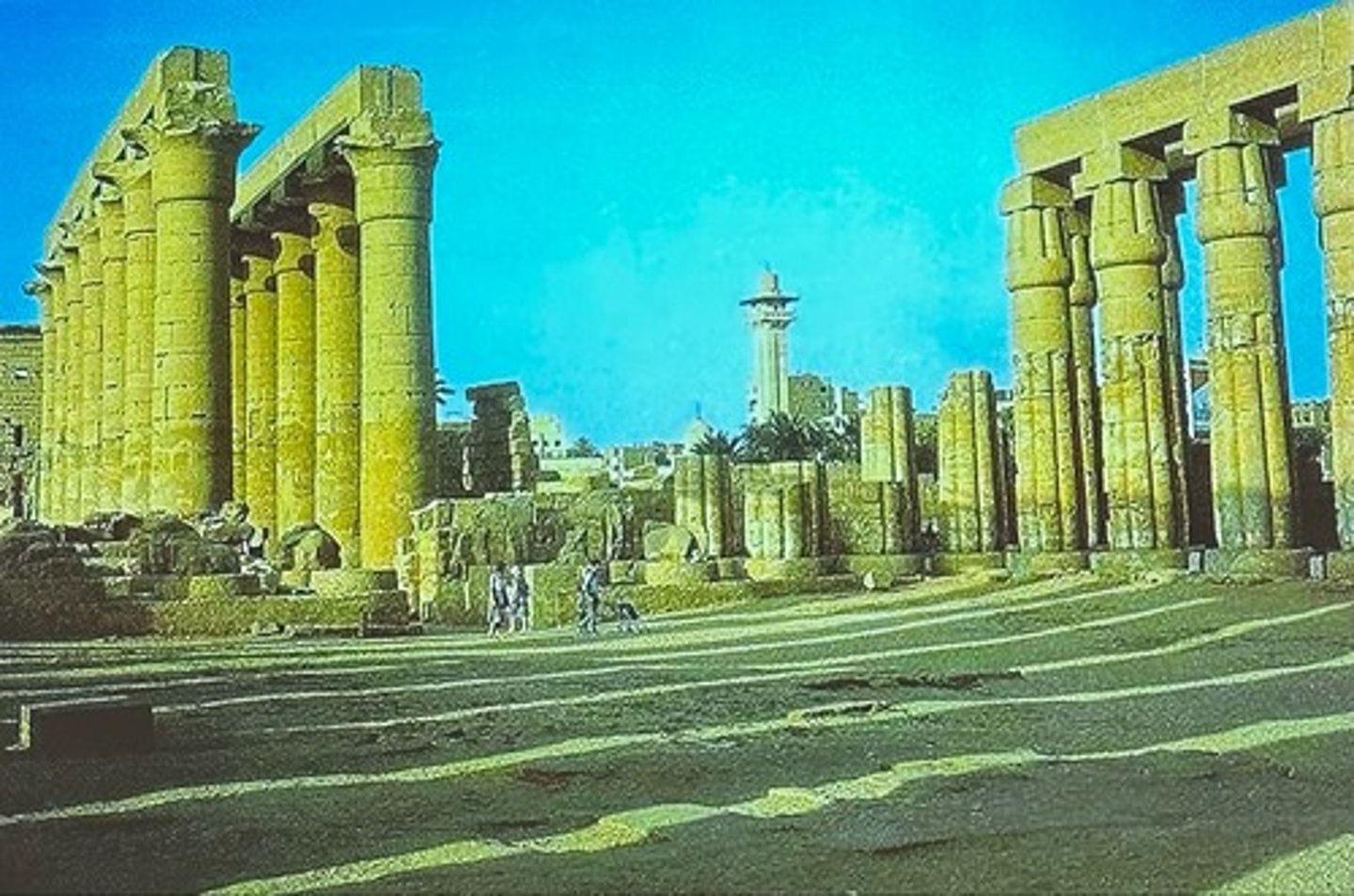 <p>bud columns</p><p>papyrus bundles</p>