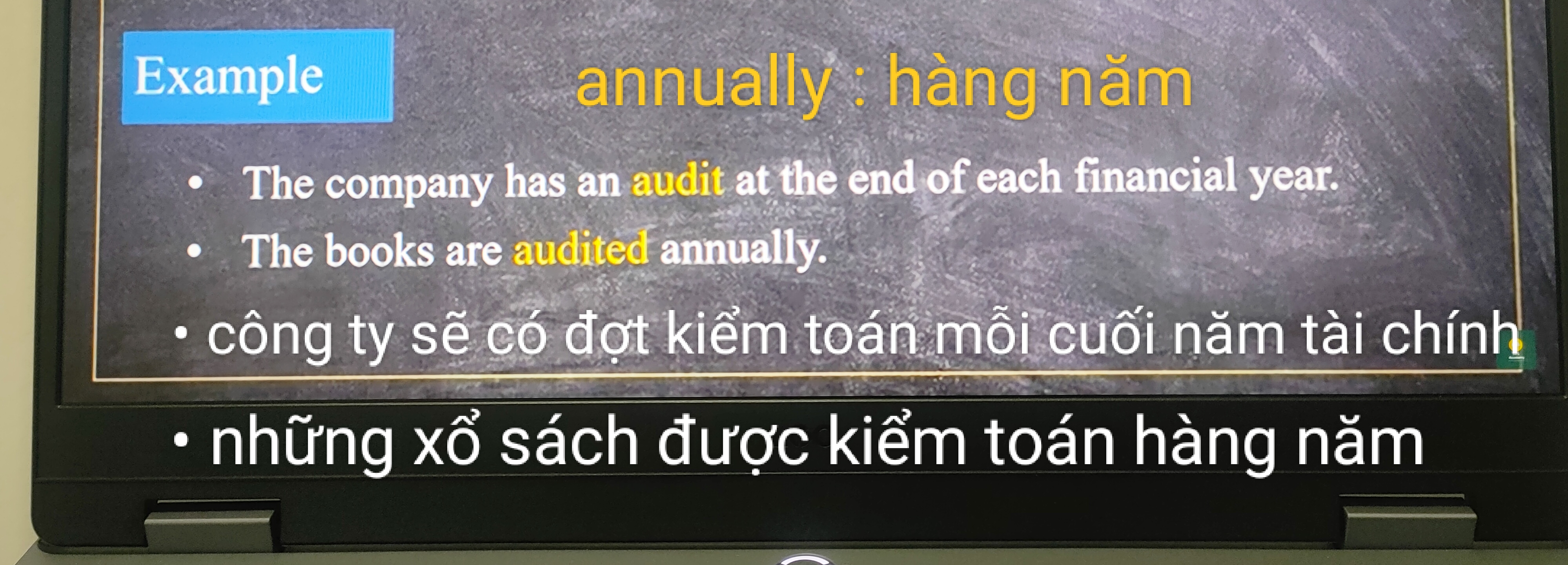 <p>kiểm toán</p>
