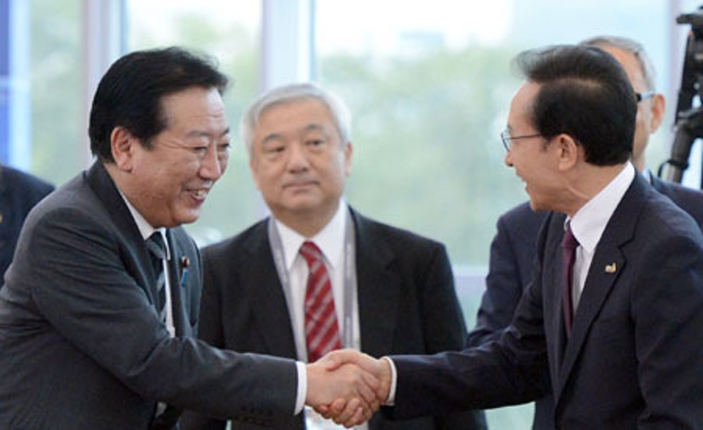 <p>(adj.) Intended or likely to placate or pacify</p>