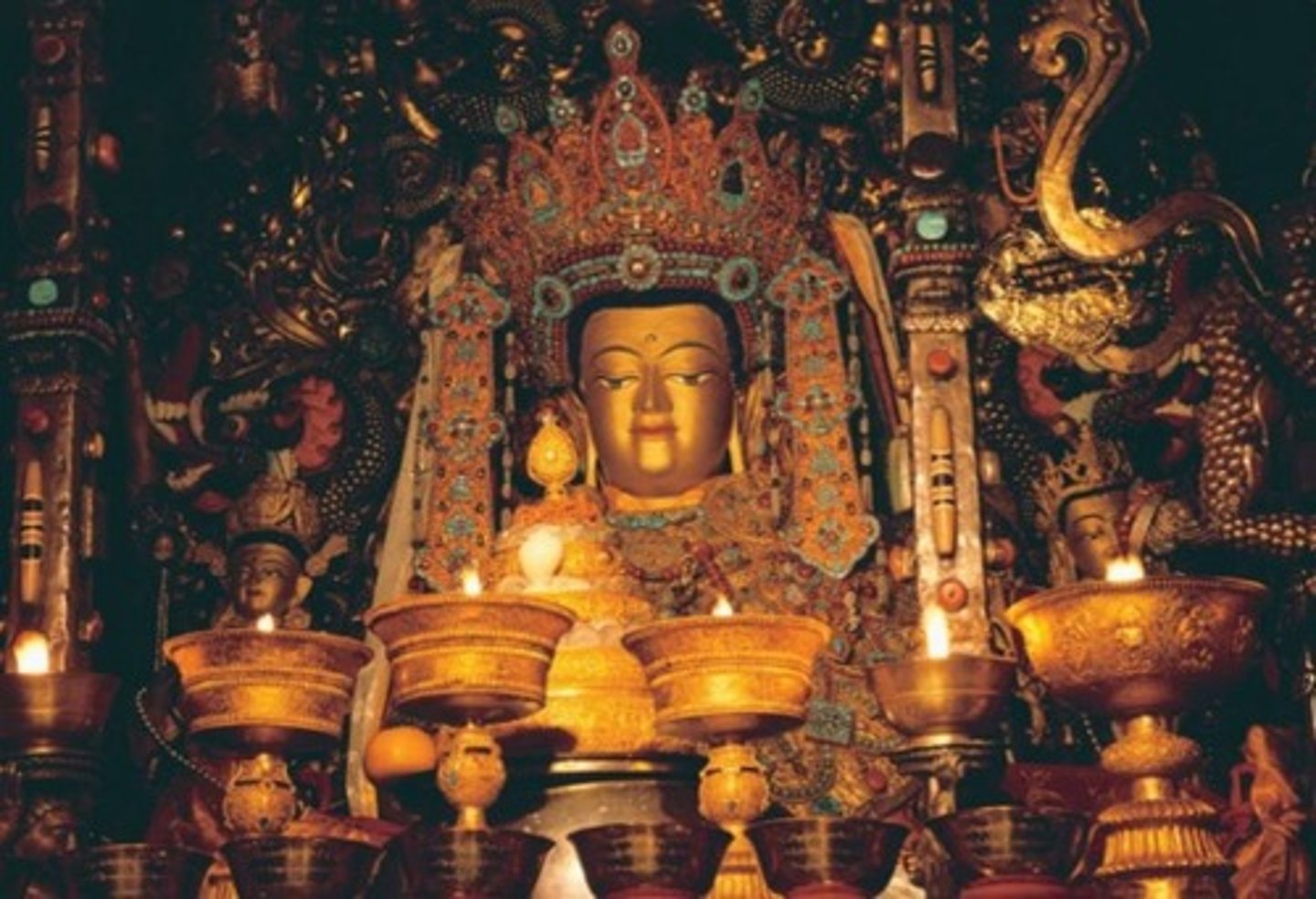 <p>641 CE, Gilt metal, semi precious stones, paint. Lhasa, Tibet.<br>OLDEST and MOST IMPORTANT temple. Founded by a buddhist ruler.<br>STATUES HANDS IN TWO MUDRAS: Meditation and buddhist enlightenment<br>Statue was said to have been sculpted by a celestial being.<br>Significance comes from the supposed sculpture<br>Meant to be his physical proxy to speak to the physical world<br>Refurbished and added multiple times.</p>