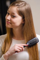 <p>straight hair</p>