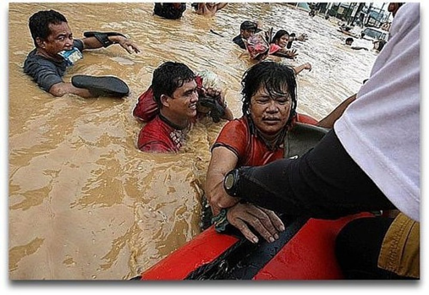 <p>event that causes great suffering and harm</p><p>disastrous</p>