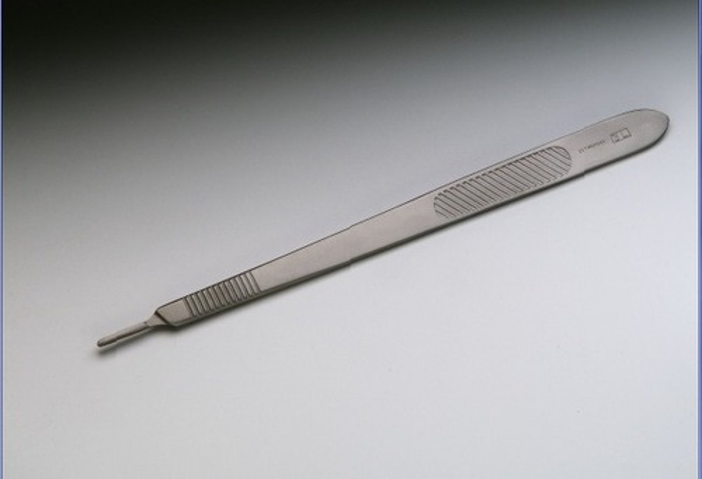 <p>used to hold 20 blade; 20 blade is often used on a C-section</p>