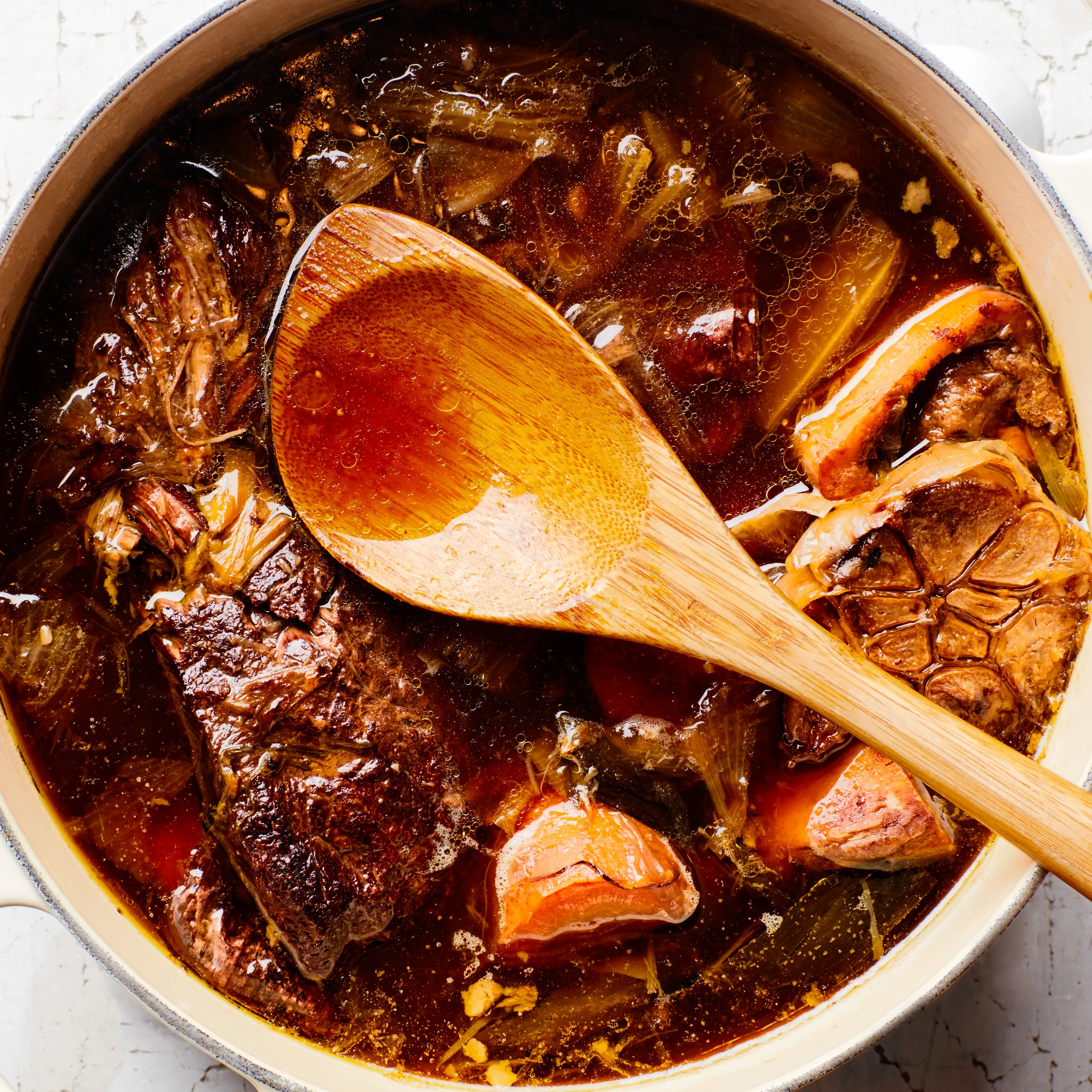 <p>to simmer</p>