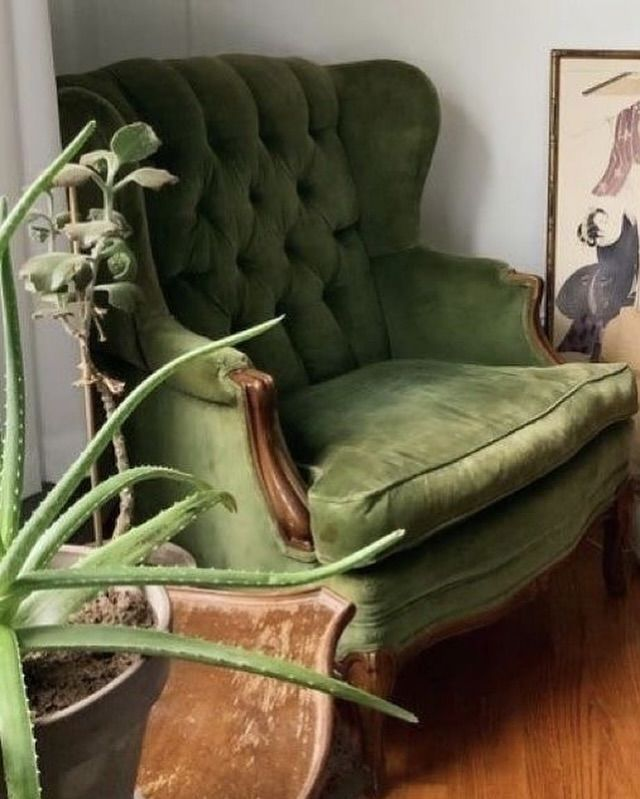 <p>comfy armchair</p>