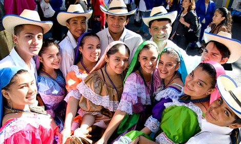 <p>a person of Cuban, Mexican, Puerto Rican, South or Central American, or other Spanish culture or origin regardless of race; One of the largest ethnic minorities in the U.S.</p>