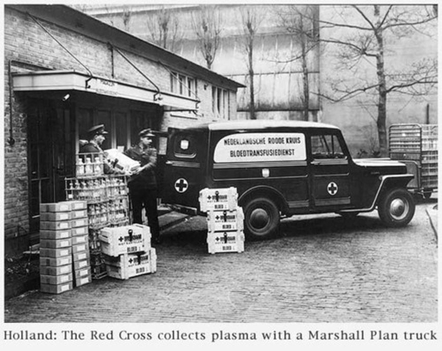 <p>Foreign-policy that offered economic aid to western European countries after WWII</p>