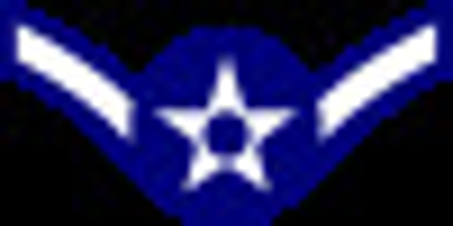 <p>E-2 (USAF)</p>