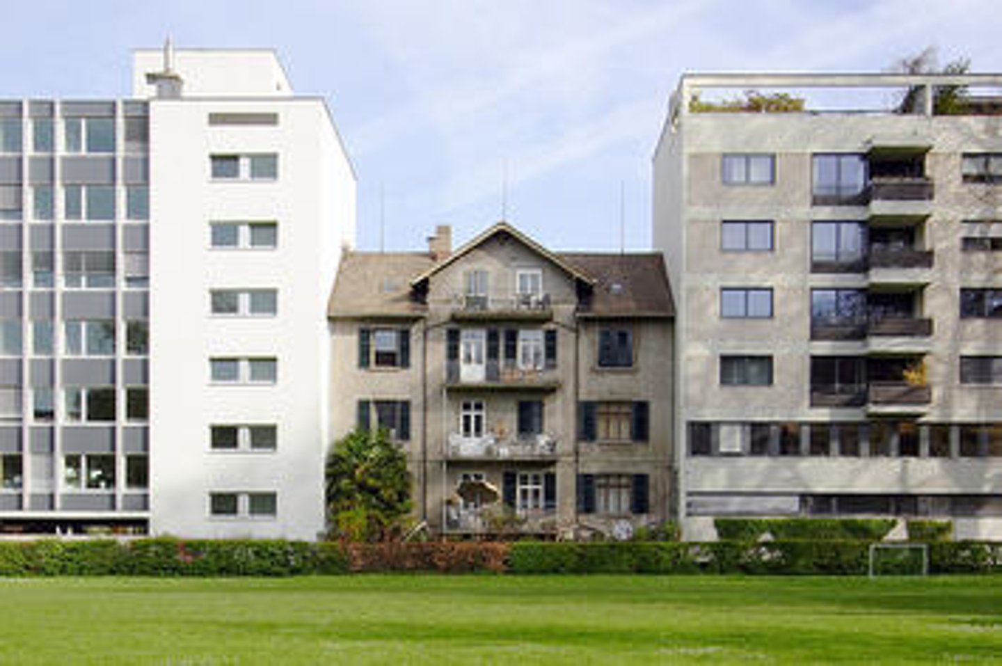 <p>the restoration of deteriorated urban areas by wealthier (mostly middle-income) people who move into, renovate, and restore housing and sometimes businesses</p>