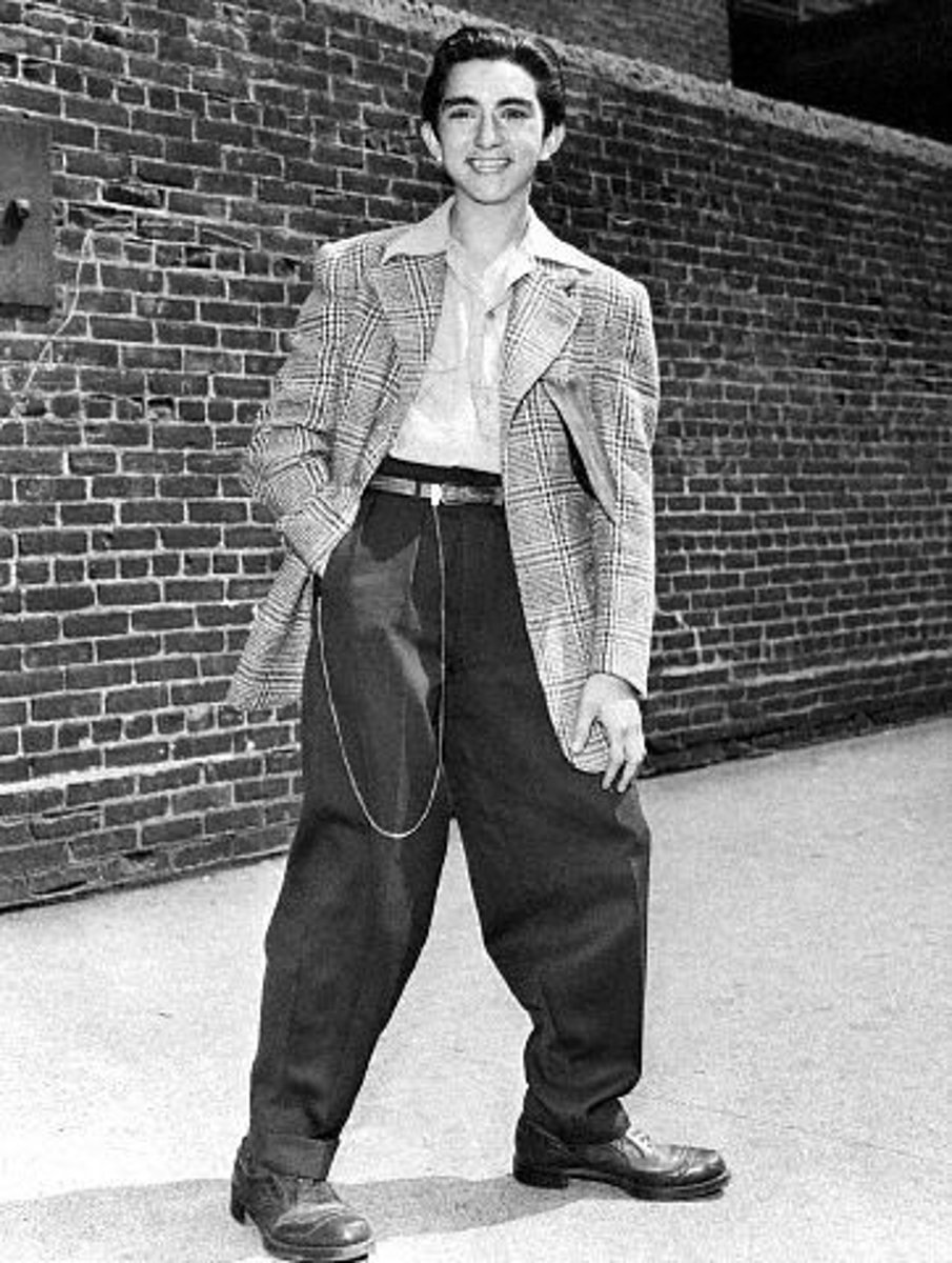 <p>Series of riots in 1943 during World War II that exploded in Los Angeles, California, between white sailors and Marines stationed throughout the city and Latino youths, who were recognizable by the zoot suits they favored</p>