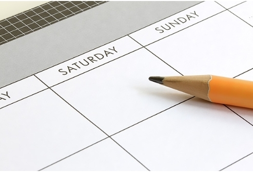 <p>Saturday and Sunday are <strong>weekend</strong>.</p><p><span>|wiːkˈend|</span></p><p><span>Выходные</span></p>