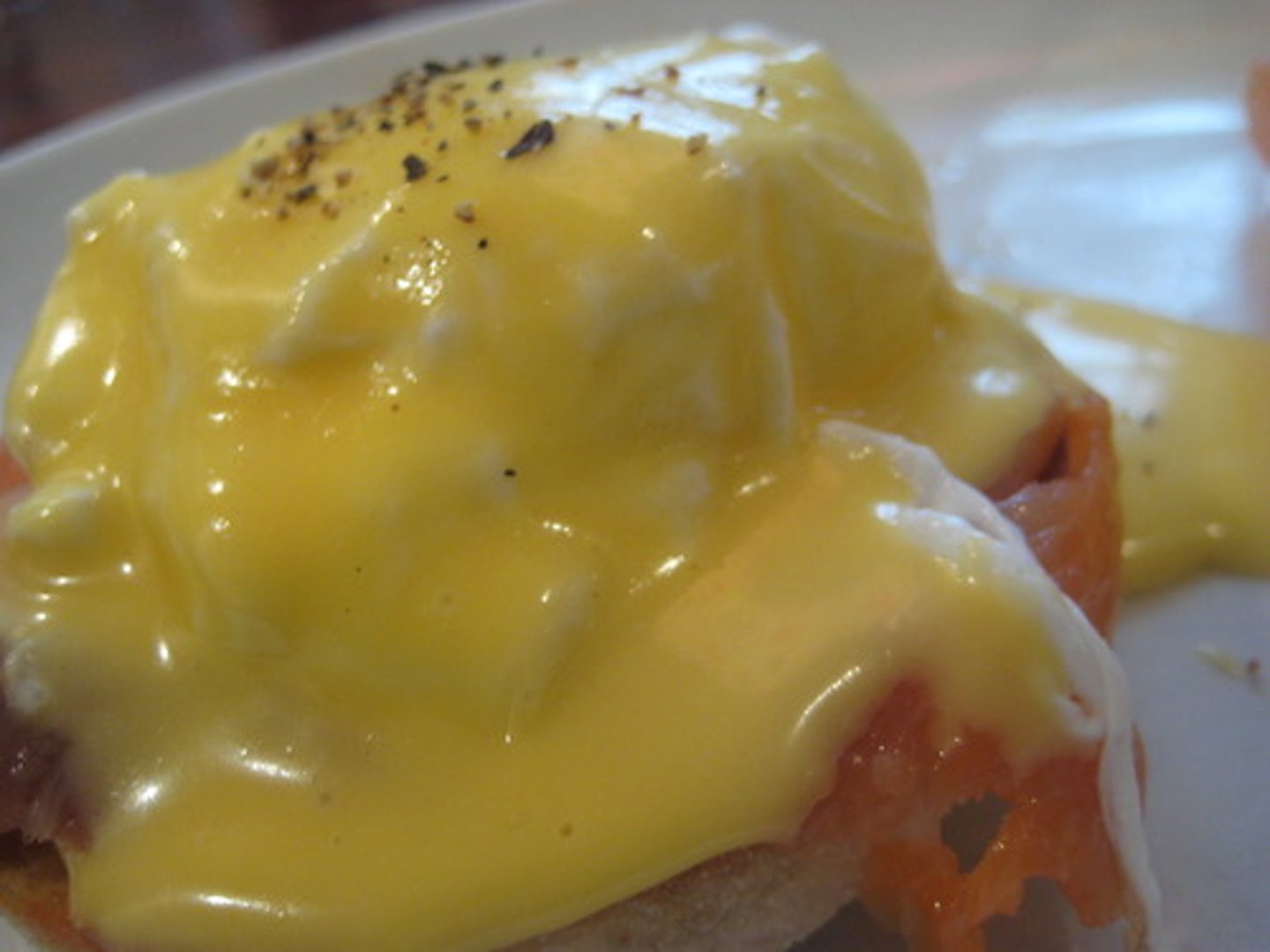 <p>emulsion made from eggs, butter, and lemon</p>