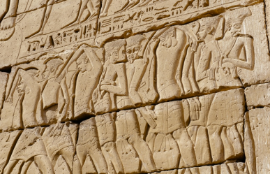 <p>Name, Place, Date, Importance?</p>