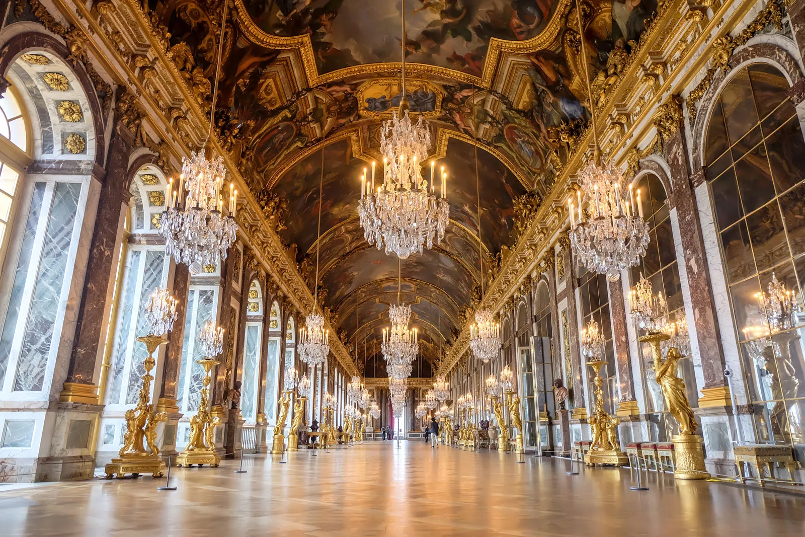 <p>The Palace of Versailles</p><p>Versailles, France. Loius Le Vau and Jules Hardouin-Mansart (architects). Begun 1669 C.E. Masonry, stone, wood, iron, and gold leaf (architecture); marble and bronze (sculpture); gardens</p><p>Baroque</p>