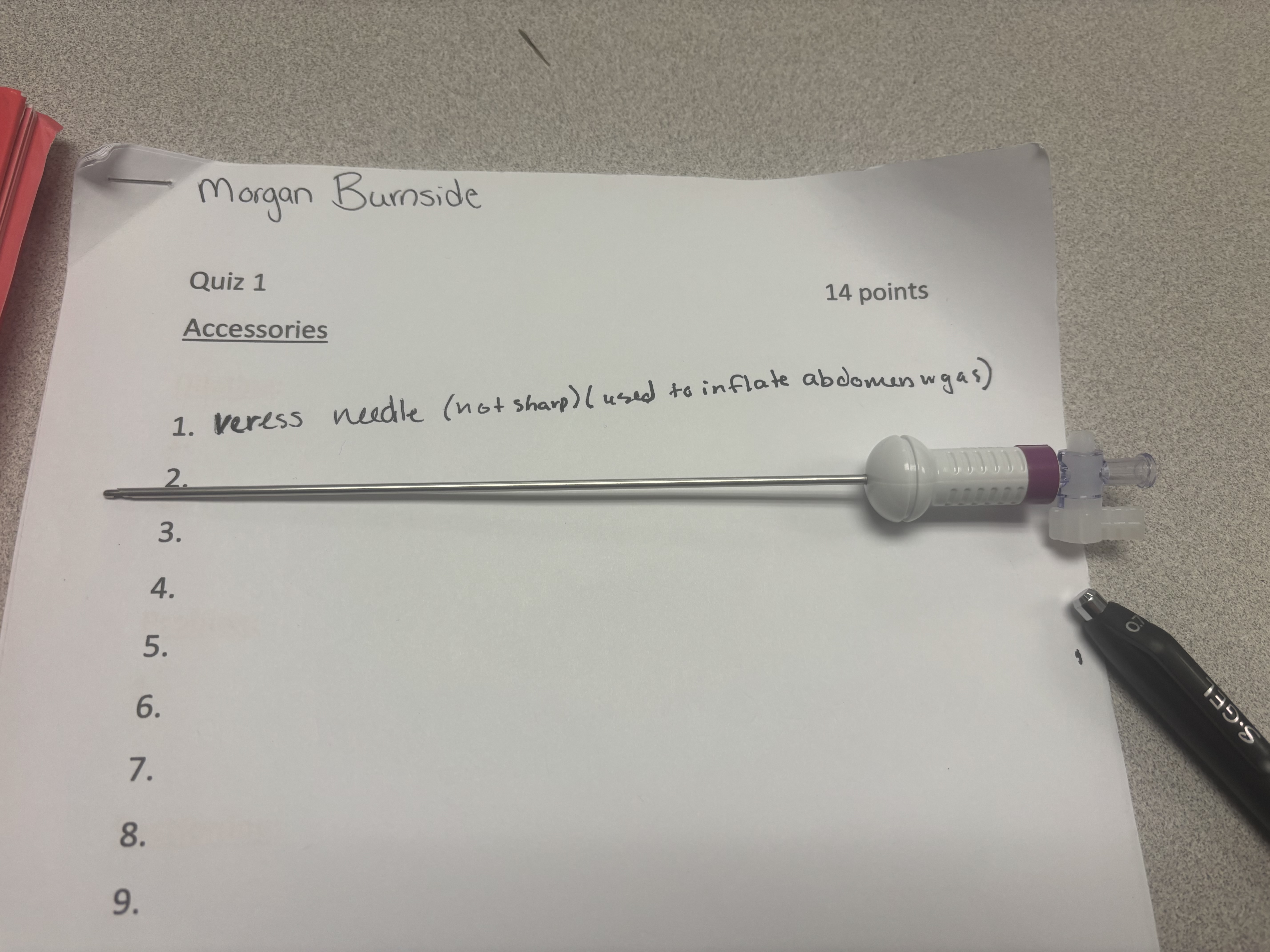 <p>Veress needle</p>