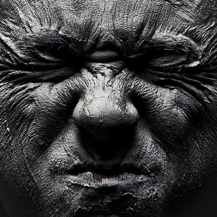 <p><strong>Flinch</strong></p>