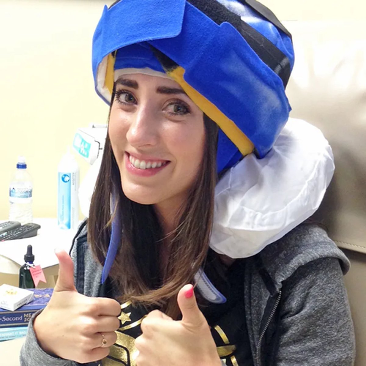 <p>Side Effects of Chemo:</p><p>With reducing alopecia, what is cold capping?</p>