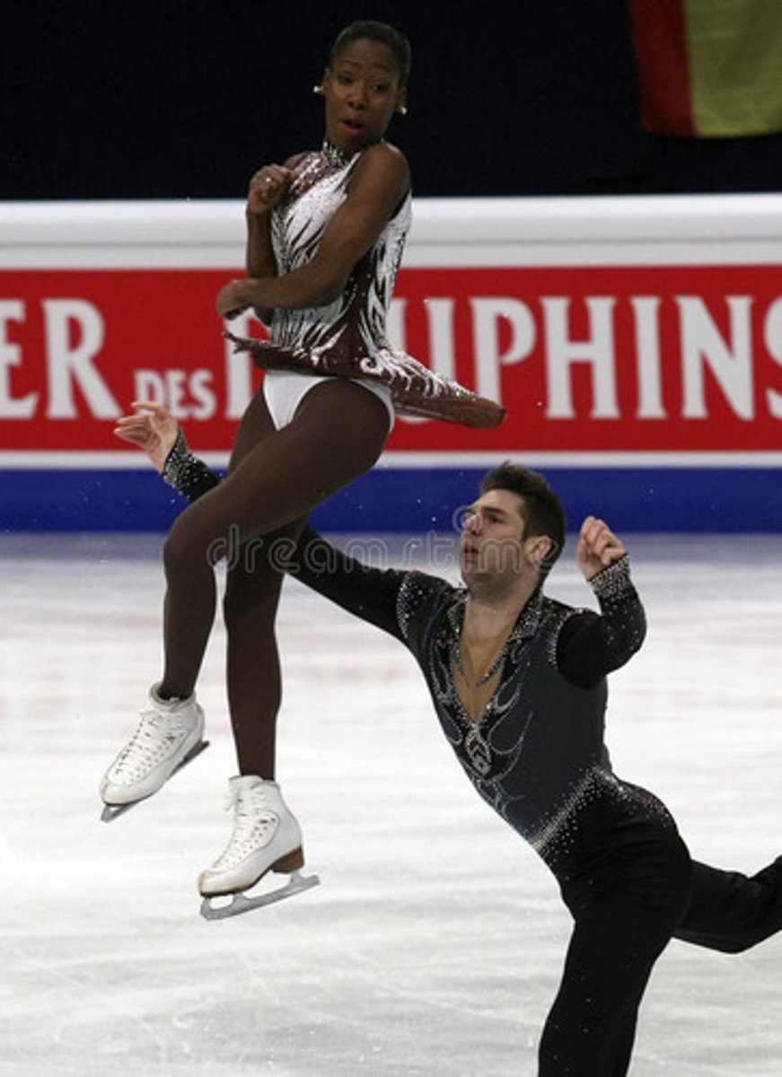 <p>to (ice) skate,</p><p>to go (ice) skating</p>