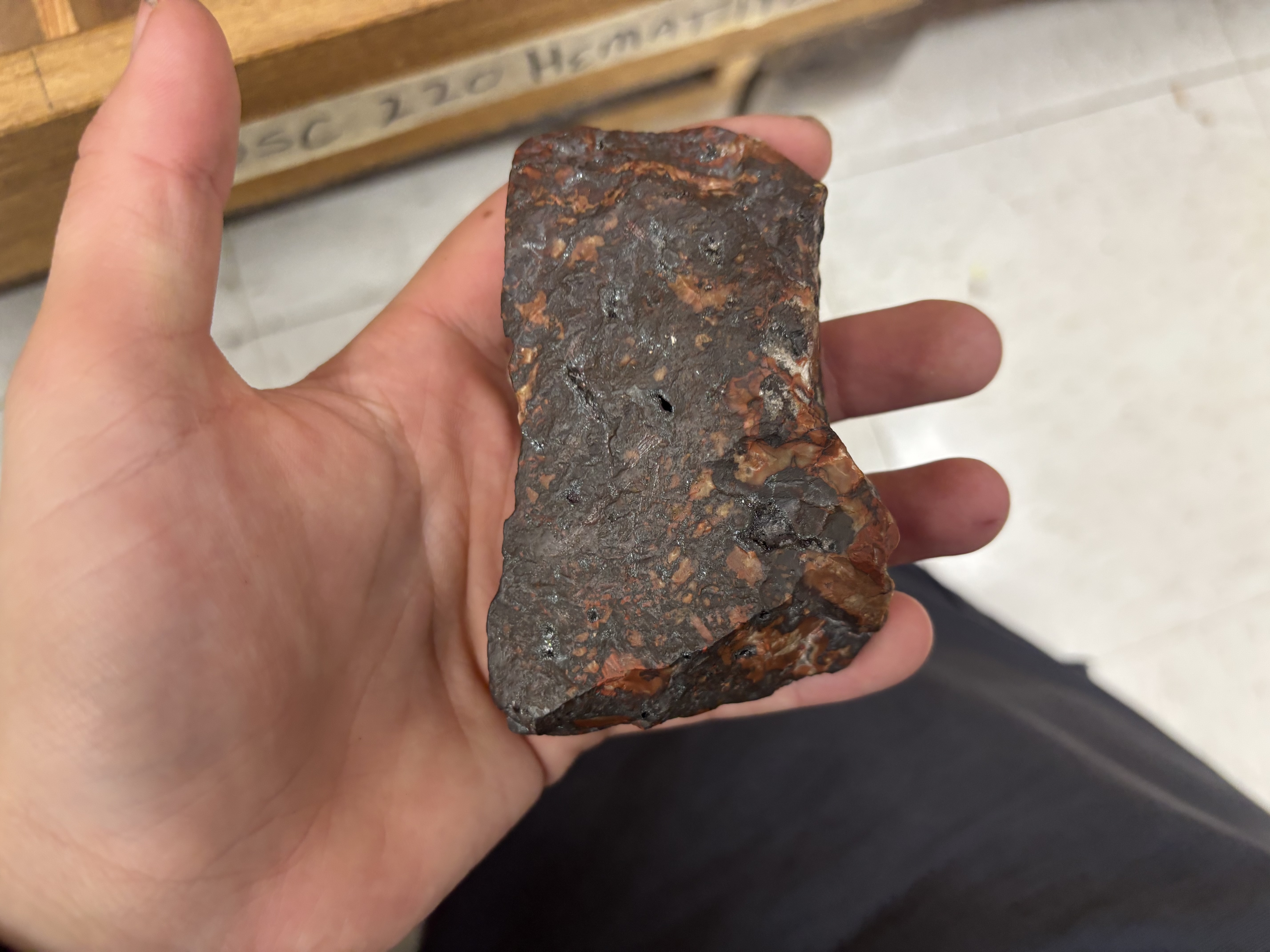 <p>Mineral, diagnosis</p>