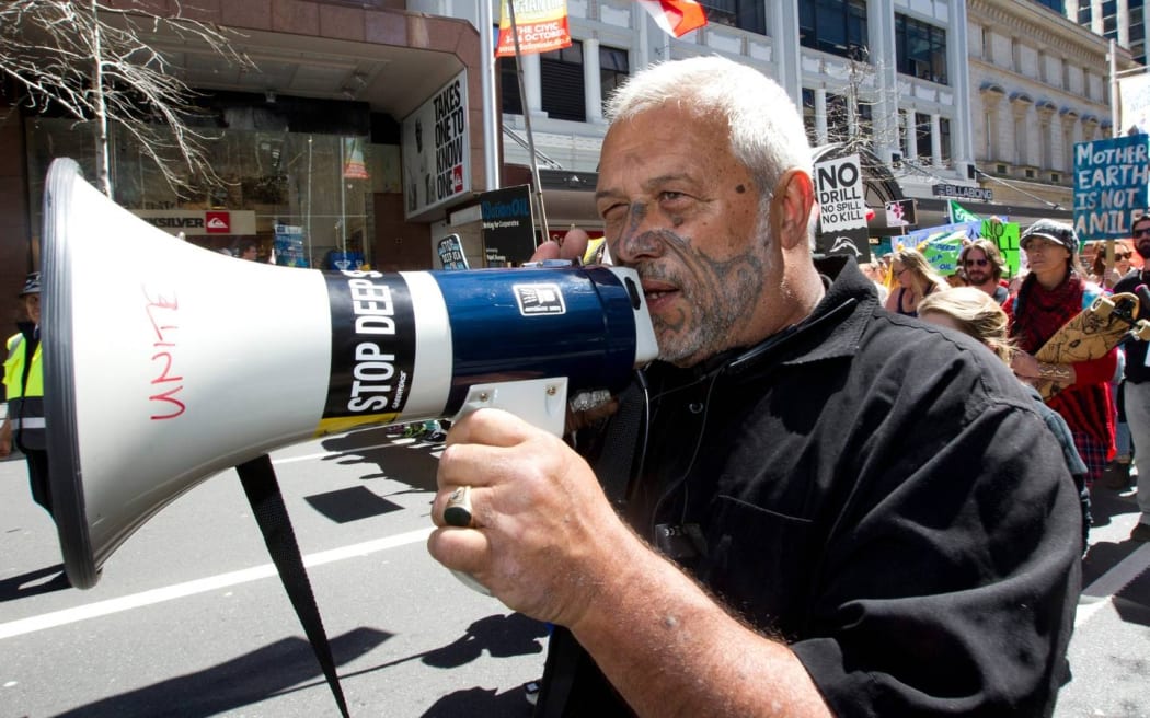 <p><strong><em>Lex Aotearoa</em></strong>: Tikanga and the Tort of Negligence</p><p><u>Facts</u>: Smith alleges that the defendants’ contributions to climate change constitute a public nuisance, negligence, and a breach of a duty cognizable at law to cease contributing to climate change.</p><p><u>Issue</u>: Does the defendant have a duty of care to cease contributing to climate change?</p><p><u>Law</u>:</p><ul><li><p>Lex Aotearoa is an authoritative source of fairly high level tikanga principles</p></li><li><p>Clearest example of someone saying “there is no liability for omissions, and the Courts will not impose liability unless a defendant is responsible for the harm.”</p></li><li><p>Tikanga principles are seldom discussed but in this case there is a central tikanga focus on liability for omissions and our collective responsibility to not harm others</p><ul><li><p>Helps grasp how principles of tikanga might illuminate what has been discussed in trimester 1 of torts</p></li></ul></li></ul>