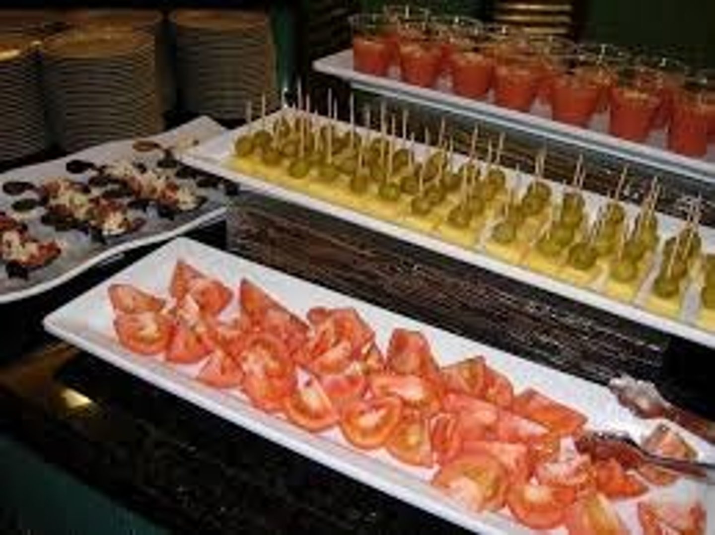 <p>hors d'oeuvres</p>