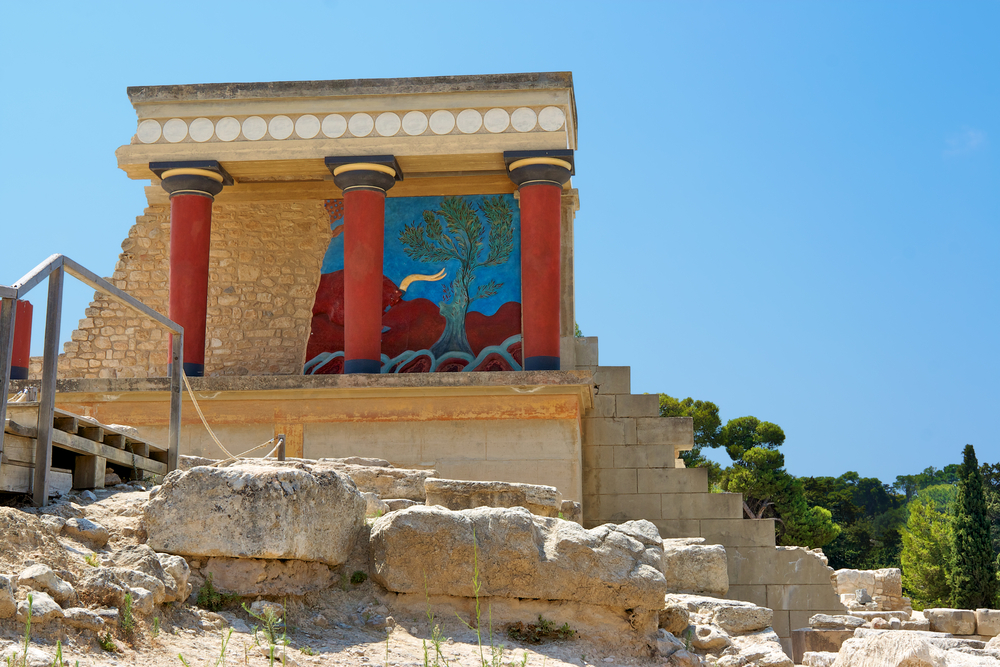 Part of the Minoan palaces that has a painted fresco 