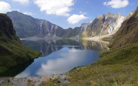 <p>Mount Pinatubo, Philippines</p>